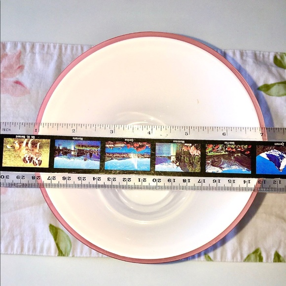 Pink 🌸 Crate & Barrel Vase (made in Poland) - Picture 6 of 13